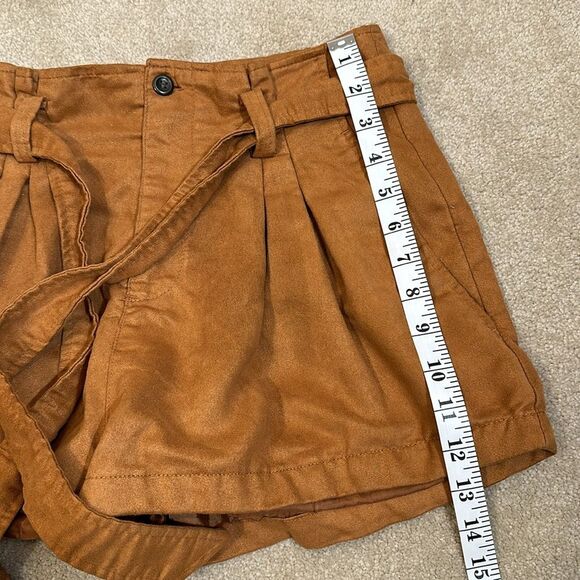 Divided Brown Waist Bow Pleated Textured Lined Shorts Women Size 6 - Picture 4 of 10